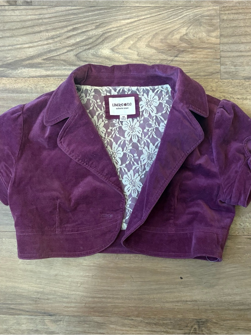 LIMITED TOO Velvet Bolero in Plum